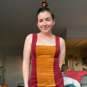 LIKE NEW Urban Outfitters Autumnal Bodycon Dress